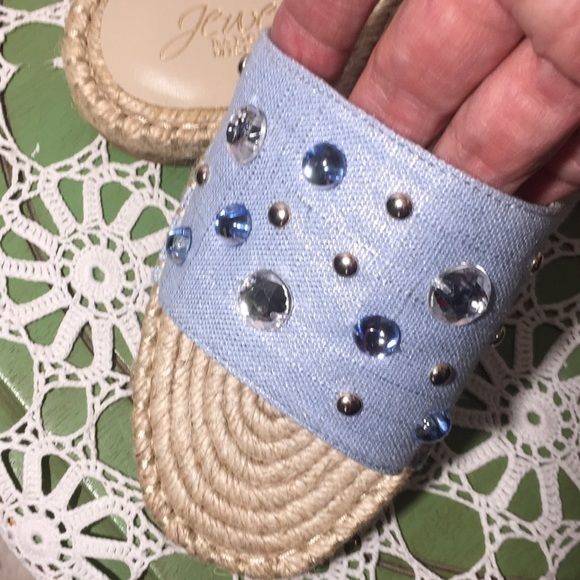 NWOB Badgley Mischka Embellished Sandals - Picture 9 of 9